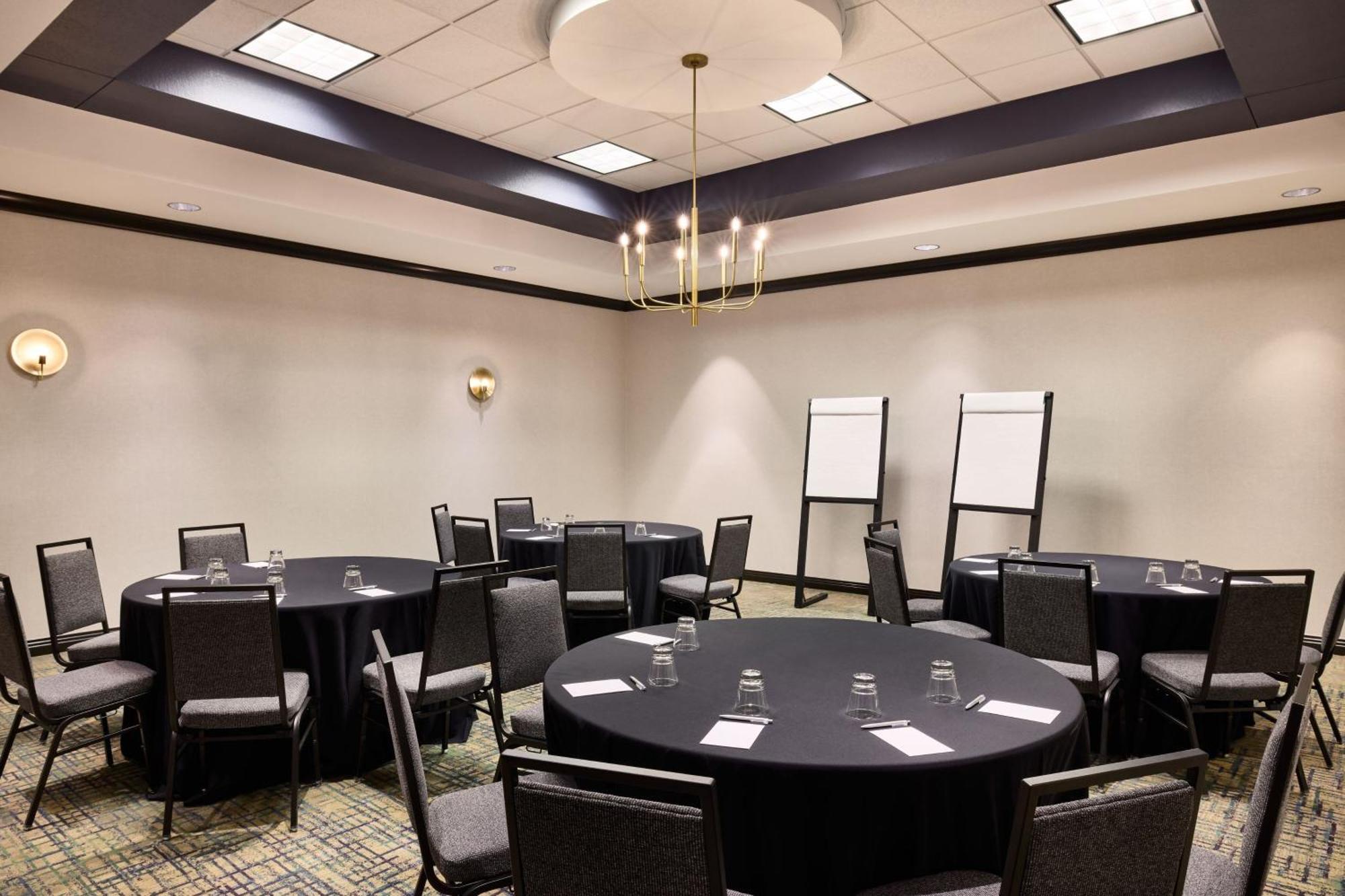 Renaissance Phoenix Glendale Hotel & Conference Center Екстер'єр фото