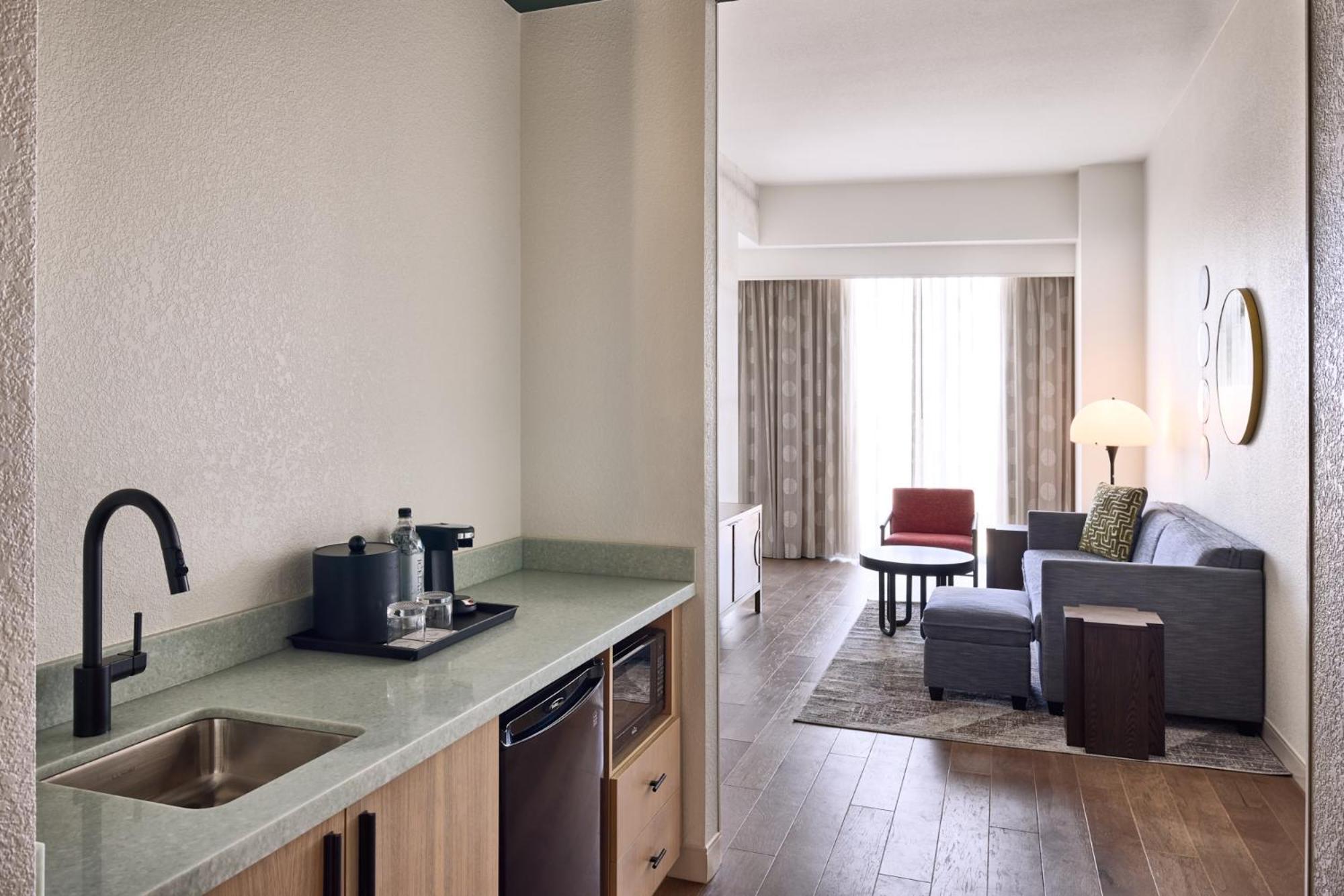 Renaissance Phoenix Glendale Hotel & Conference Center Екстер'єр фото
