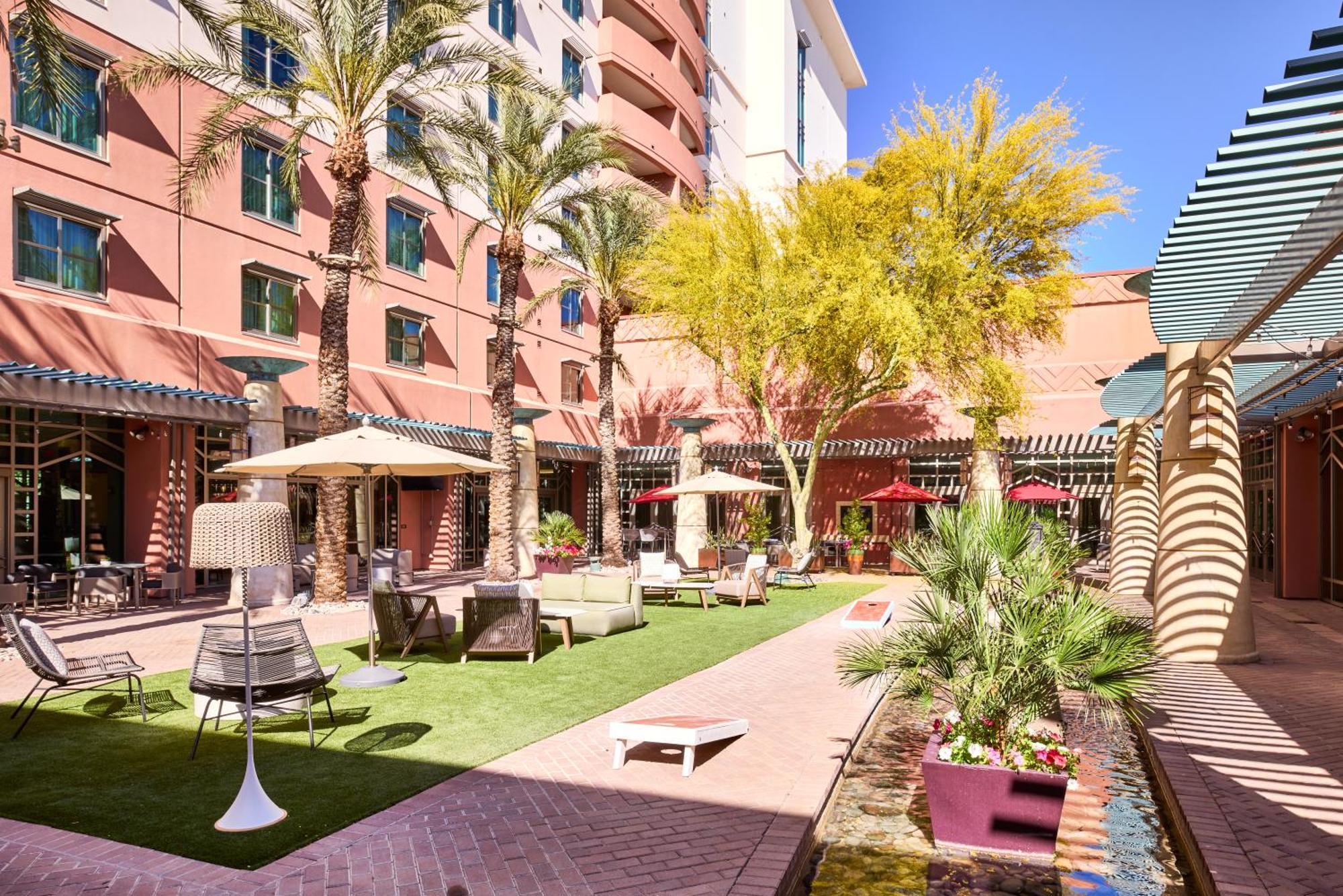 Renaissance Phoenix Glendale Hotel & Conference Center Екстер'єр фото