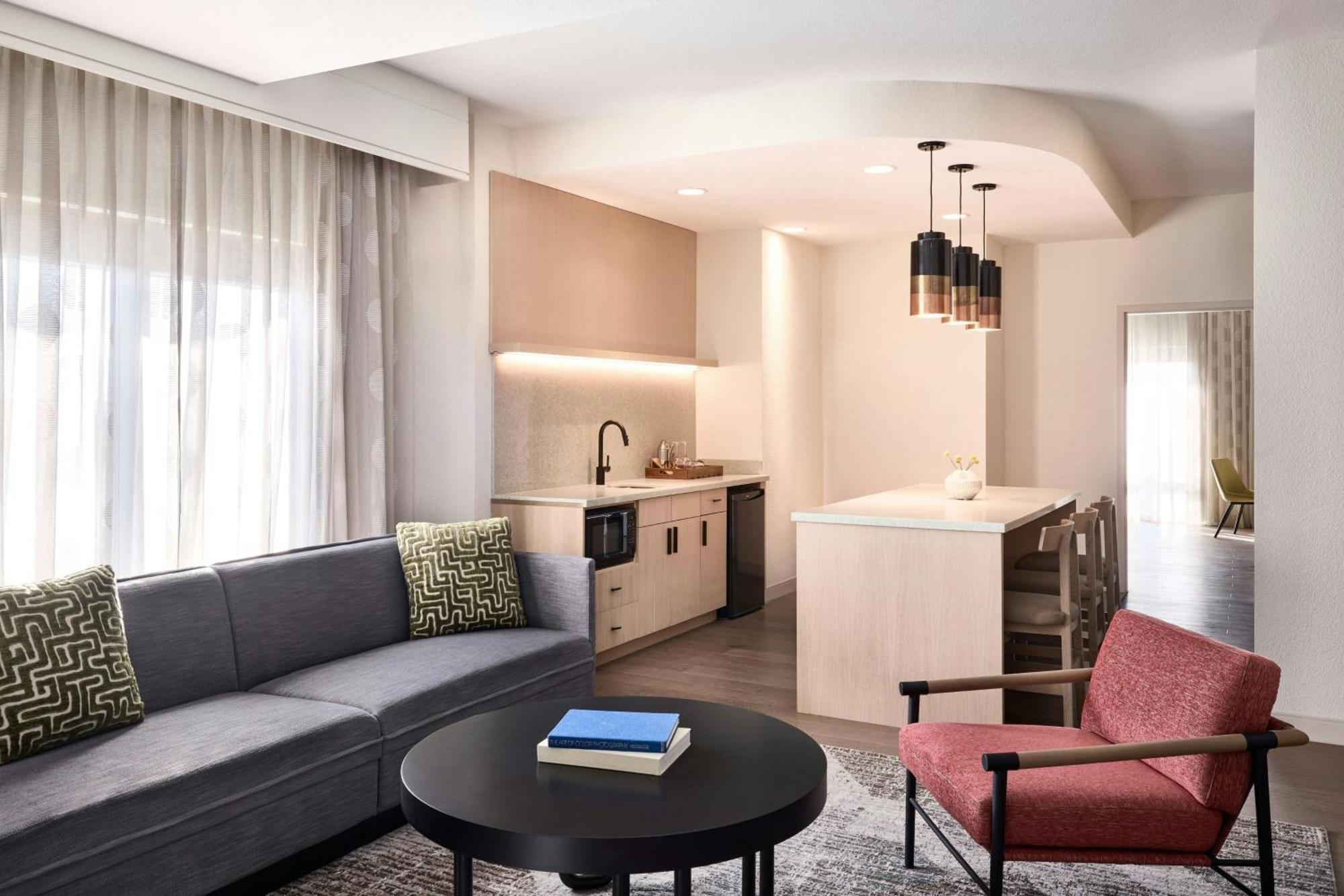 Renaissance Phoenix Glendale Hotel & Conference Center Екстер'єр фото