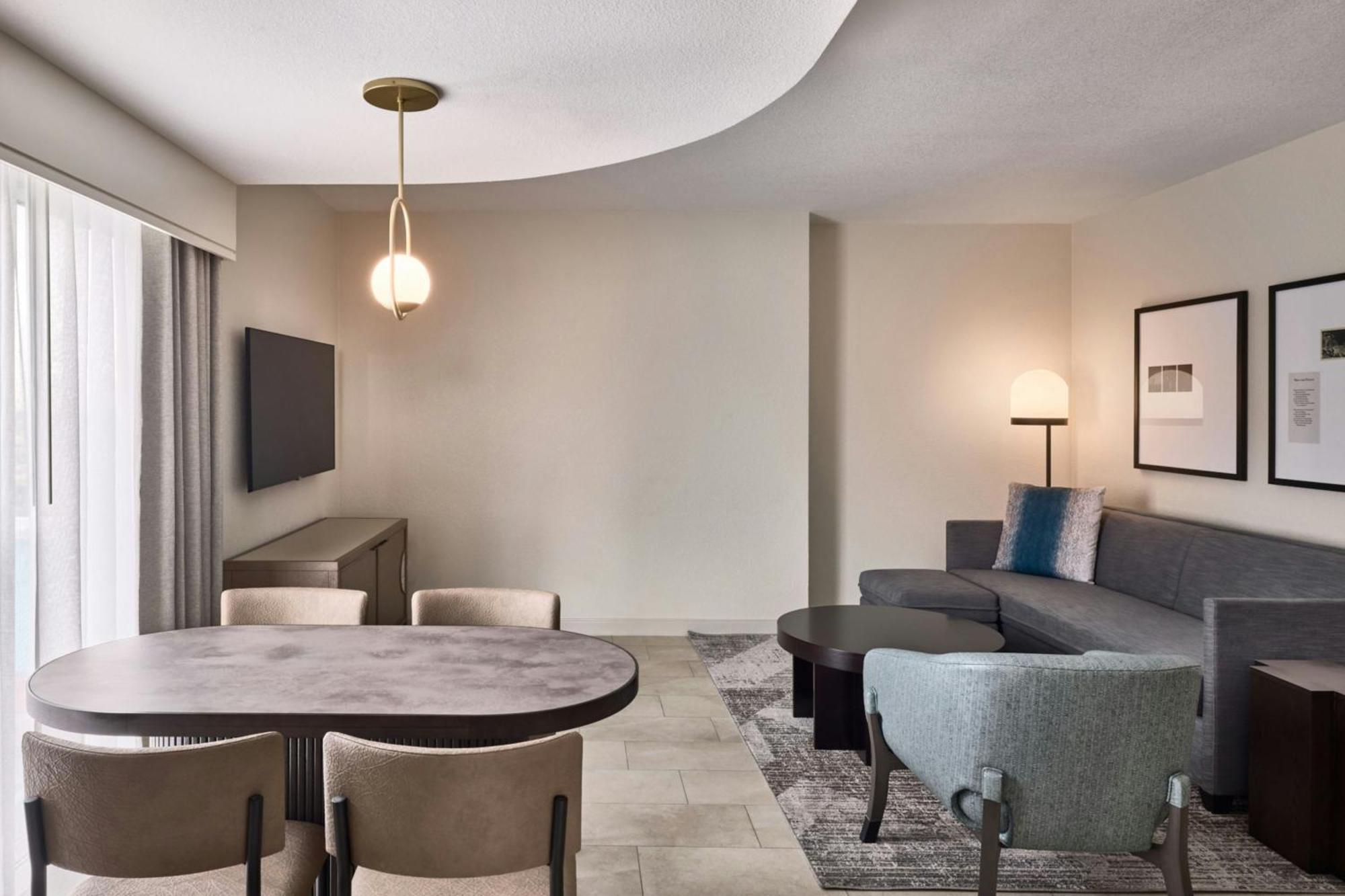 Renaissance Phoenix Glendale Hotel & Conference Center Екстер'єр фото